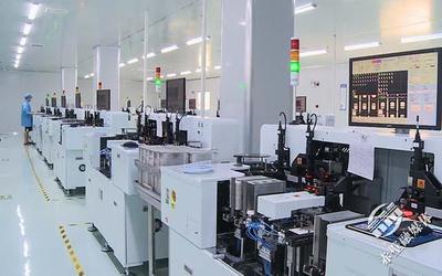 咸寧市領(lǐng)導(dǎo)率團(tuán)赴赤壁開展2021年上半年“三抓一優(yōu)”拉練檢查